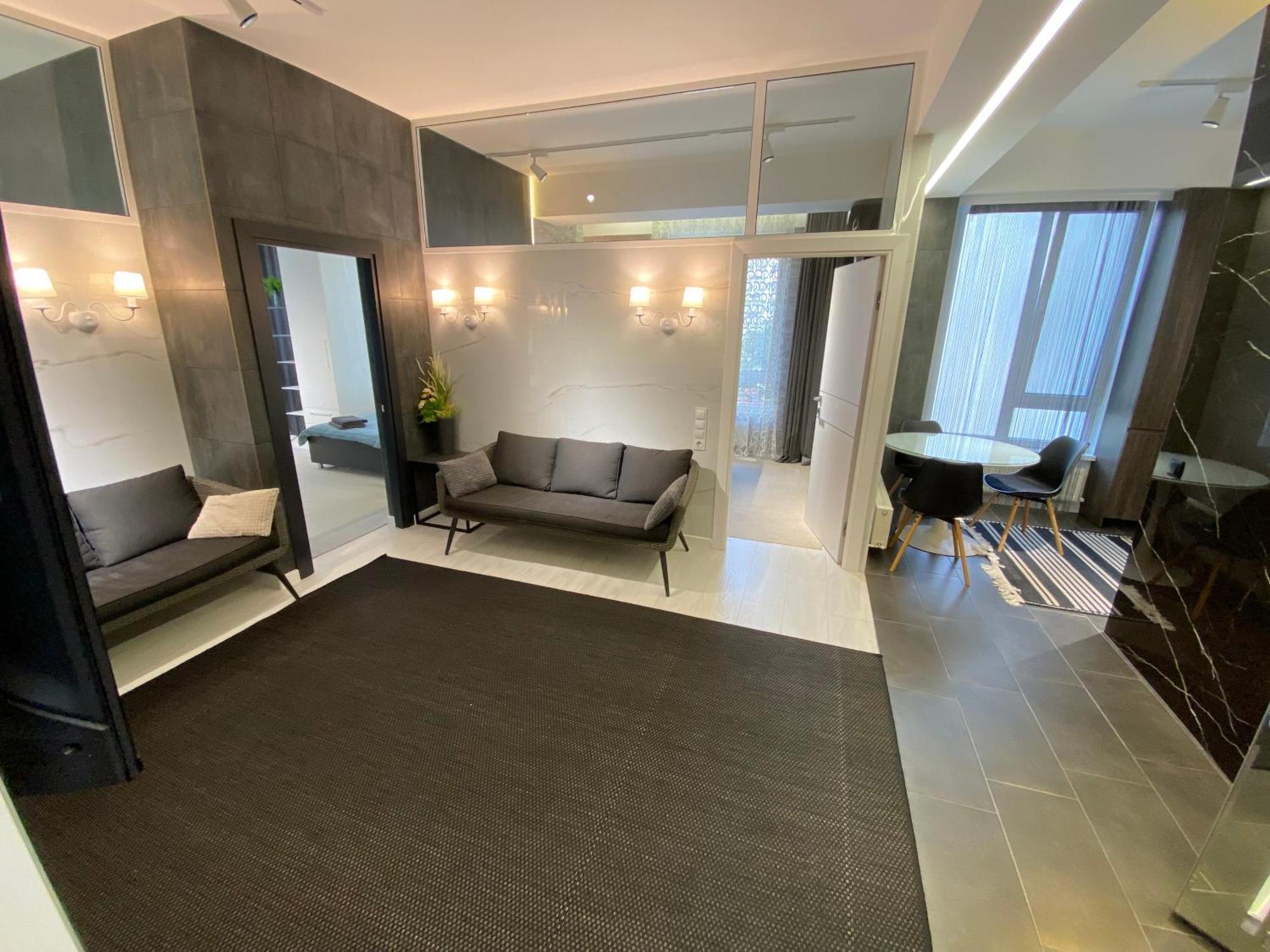 Rentnow Modern Business Apartment With 3 Bedrooms In Centre Кишинів Екстер'єр фото