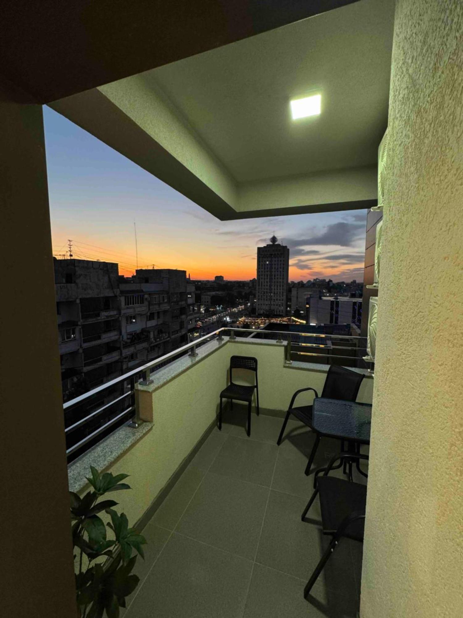 Rentnow Modern Business Apartment With 3 Bedrooms In Centre Кишинів Екстер'єр фото